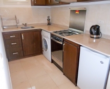Medium colour Kitchen Colour with beige marble in Makadi