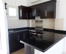 Dark wood/Granite worktop kitchen in Makadi