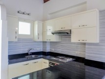 Makadi Beige Gloss Kitchen